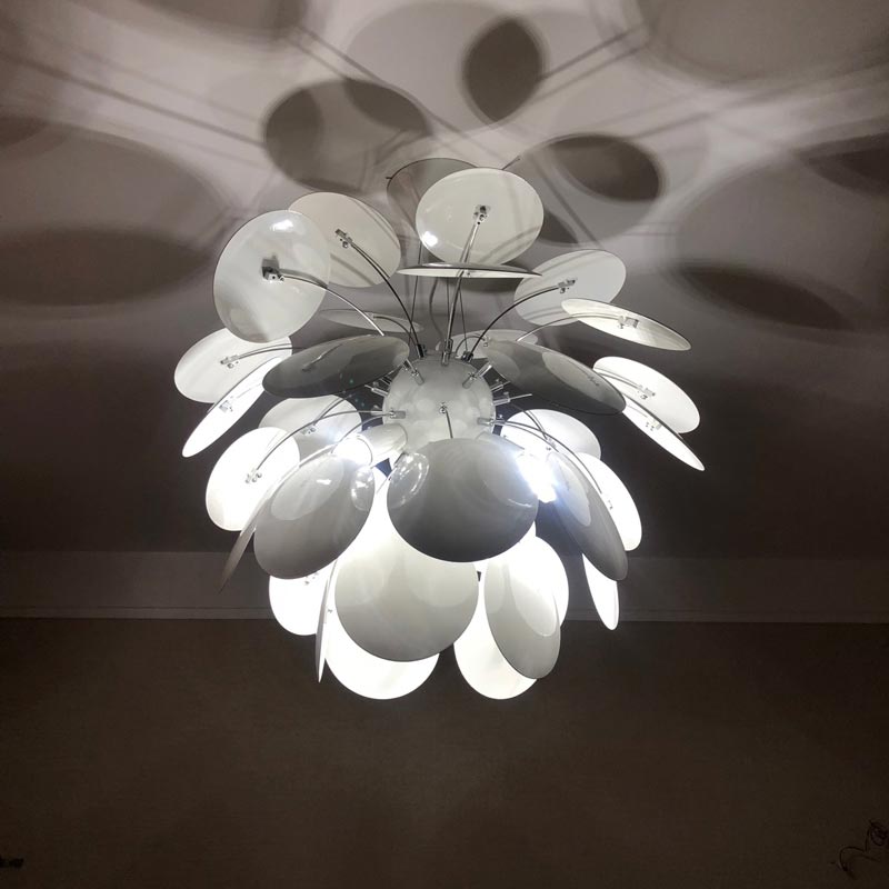 Đèn thả lá sắt nghệ thuật Venus