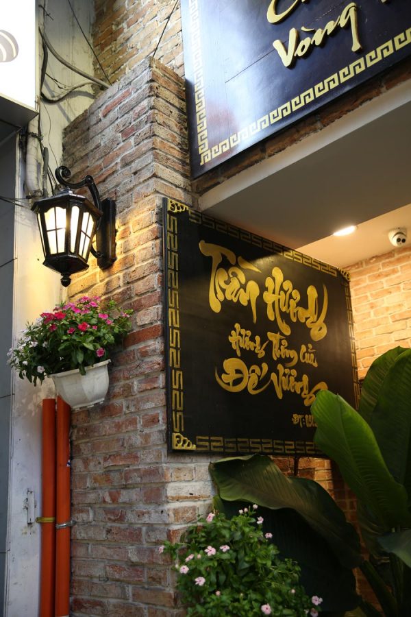 đèn trang trí Tô Hiến Thành