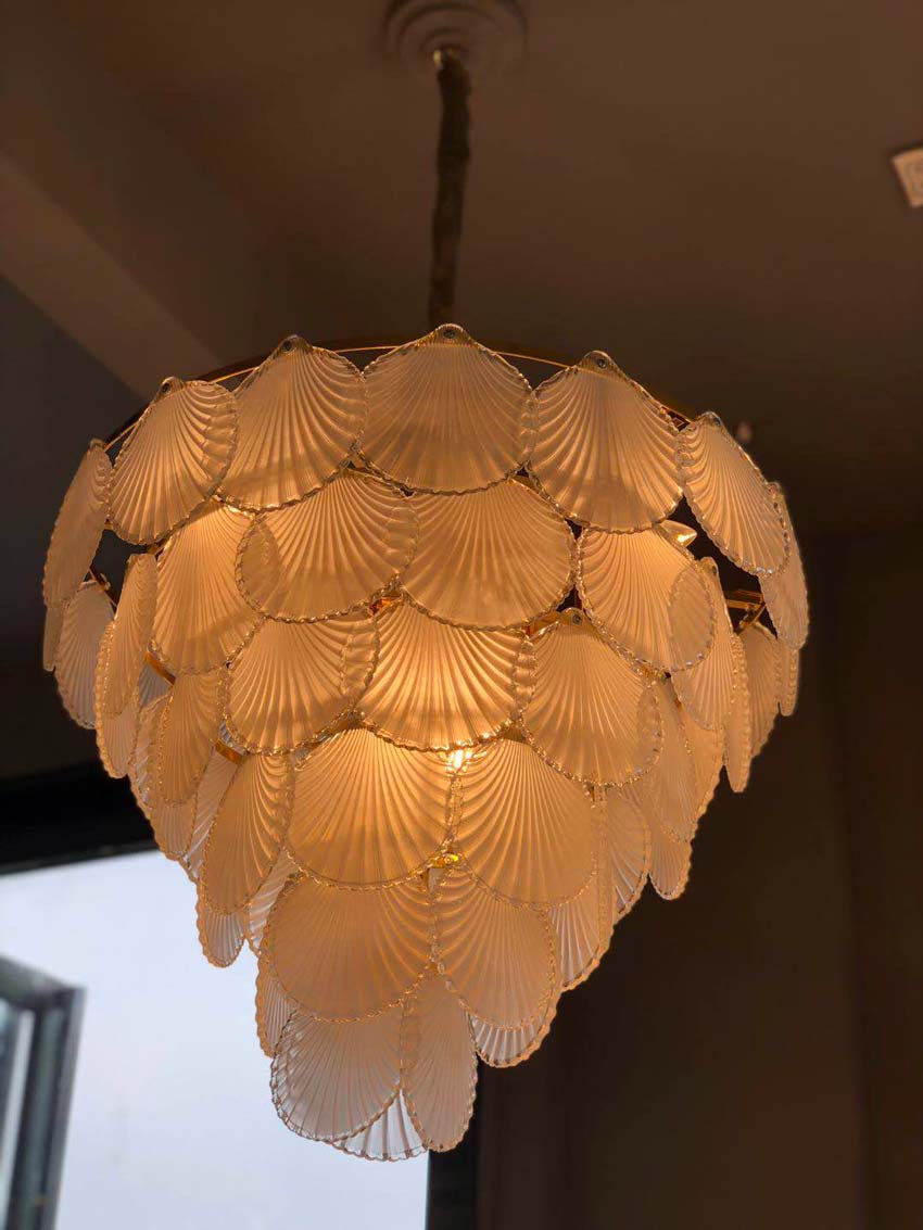 đèn chùm vỏ sò