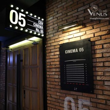 đèn soi tranh rọi tranh soi gương