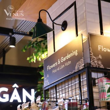 đèn soi tranh rọi tranh soi gương