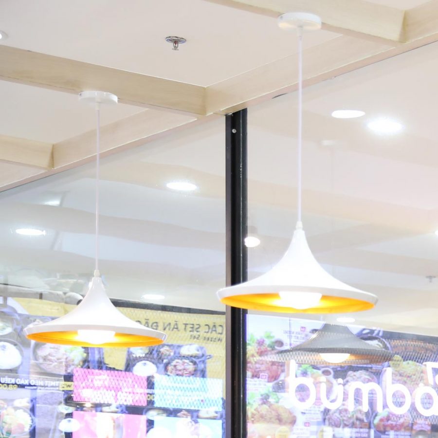 đèn trang trí quán cafe sư vạn hạnh sky luck