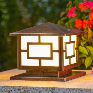 đèn trang trí sân vườn