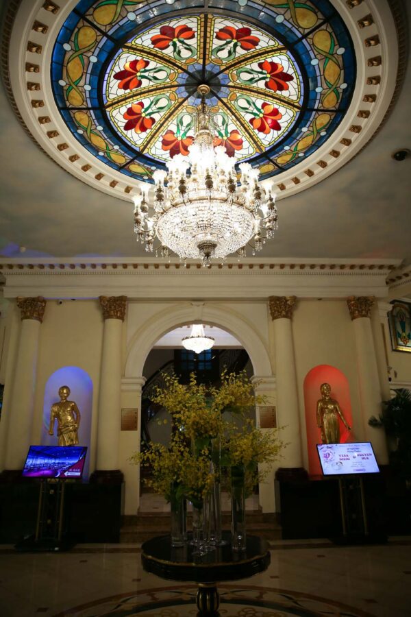 Không gian khách sạn Majestic Sài Gòn.