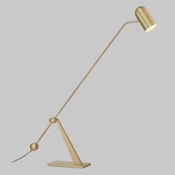 Đèn để sàn trang trí sắt chao kính thiên văn xoay nhiều hướng hiện đại Venus MT9820