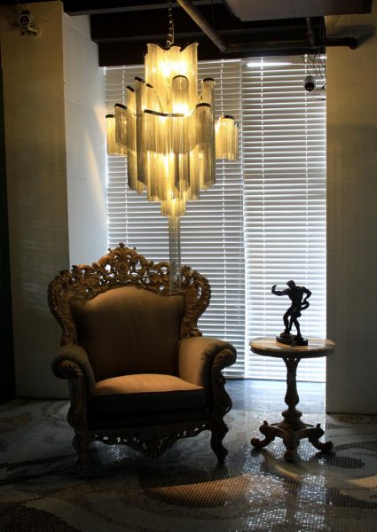 showroom đèn trang trí