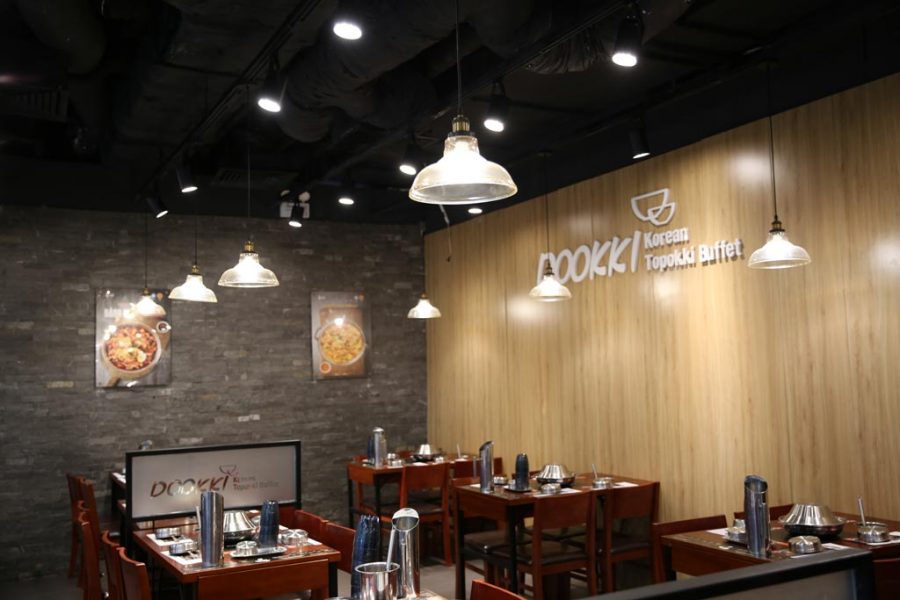 Đèn trang trí đẹp tại trung tâm thương mại Vincom Plaza Hải Phòng