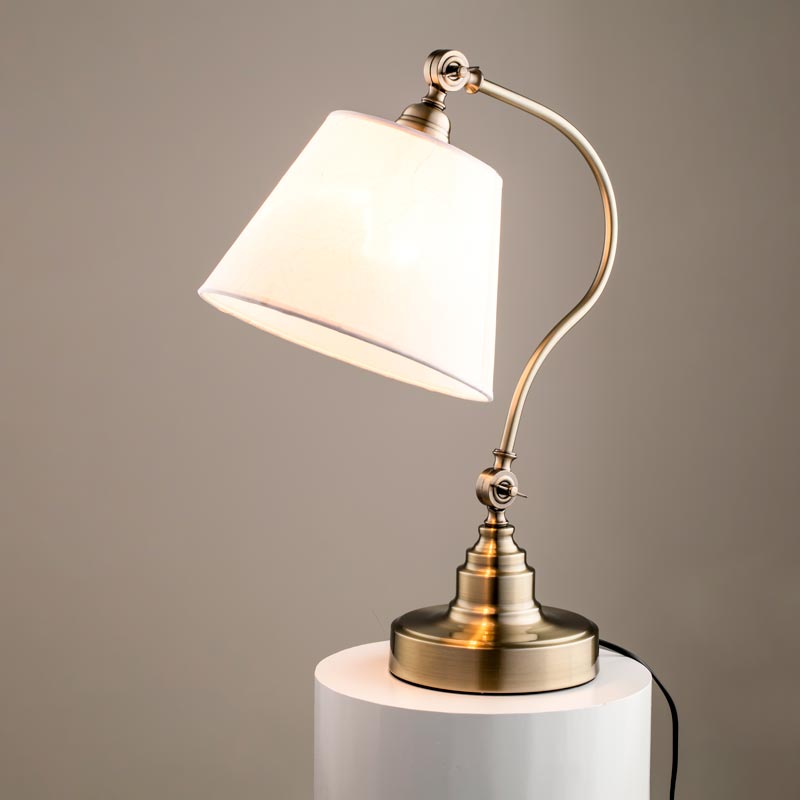 Đèn để bàn trang trí khung đồng xi DB-S7280 - Image 5