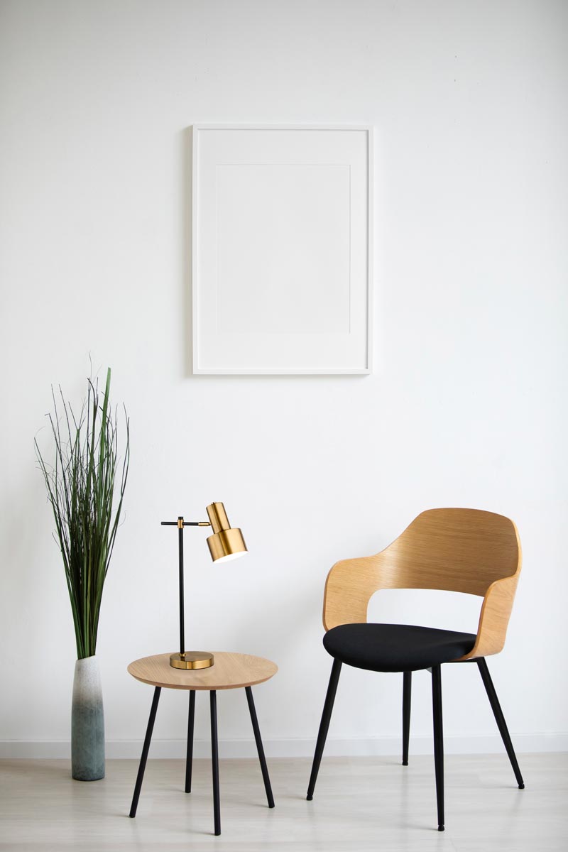 Đèn trang trí để bàn khung xi đồng DB50319 - Image 3