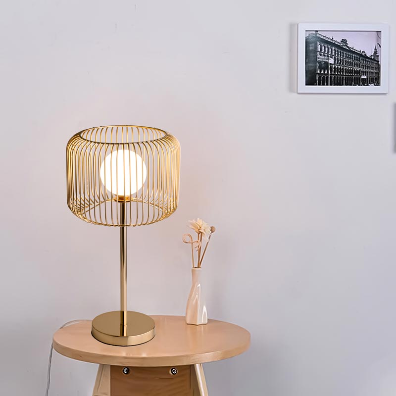 Đèn để bàn trang trí xi đồng DB573 - Image 4