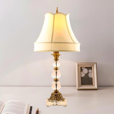 Đèn để bàn trang trí bằng đồng cao cấp DBST32005-1 - Image 2
