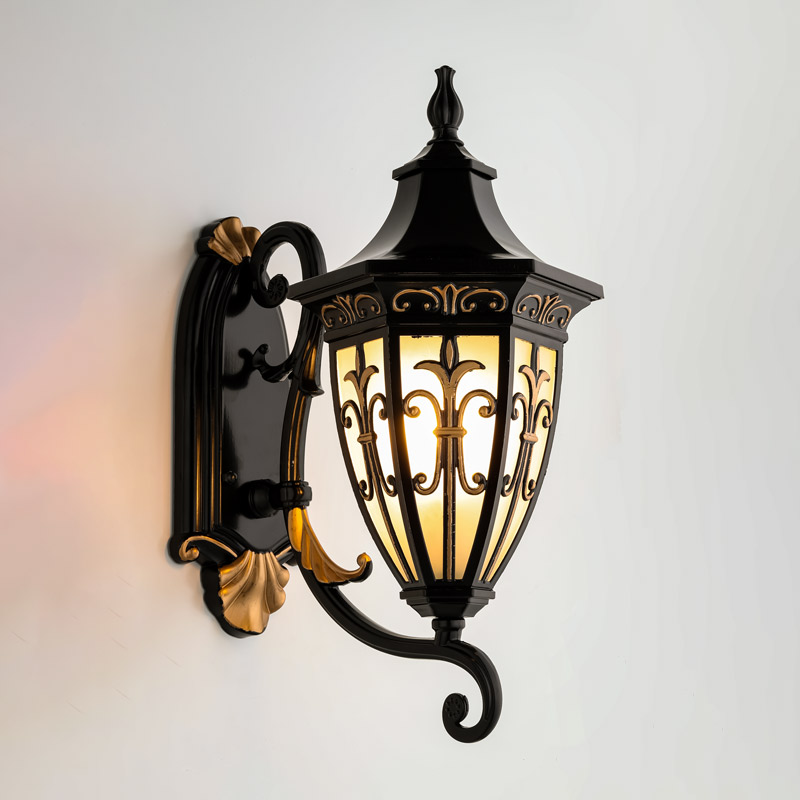 Đèn gắn tường trang trí sân vườn ngoài trời Cổ điển GTSV418 - Image 2