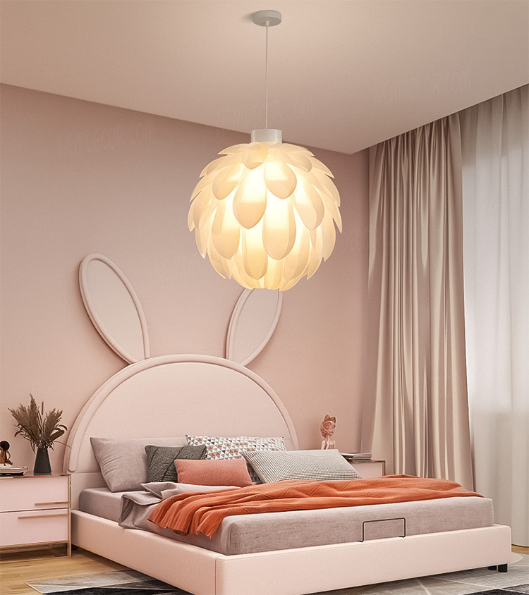 Đèn thả trang trí lông vũ TTK83