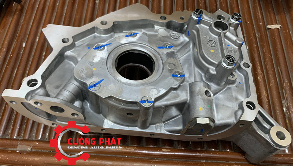 Bom-dau-Mitsubishi-Triton-New-Triton-Pajero-Sport(2) Hình ảnh bơm dầu liền bưởng Triton, Pajero Sport 4D56