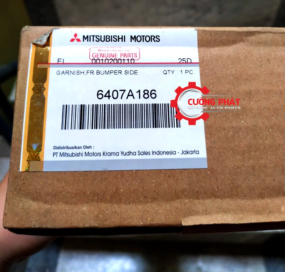 Nep-ma-can-truoc-Mitsubishi-Xpander-6407A186 Mã nẹp mạ cản trước Xpander (Viền mạ)