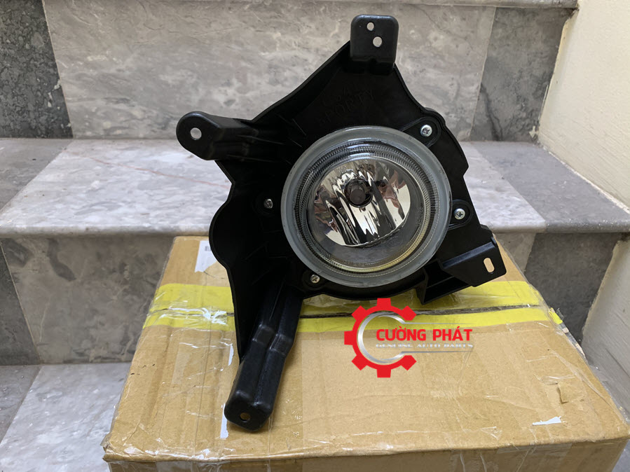 den-gam-Lancer-Fortis(3) Chi tiết đèn gầm