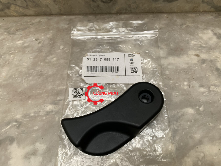 tay-giat-nap-capo-BMW-X5 Hình ảnh tay giật nắp capo BMW X5 chính hãng