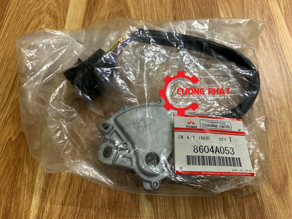 Cong-tac-re-quat-hop-so-Mitsubishi-Triton-Pajero-Sport-V93-8604A053(3) Mã công tắc rẻ quạt hộp số Triton, Pajero Sport, V93 chính hãng