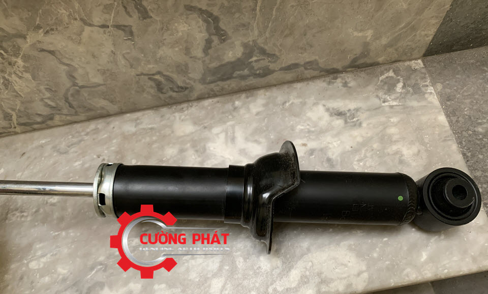 Giam-xoc-sau-Mitsubishi-Outlander-2017-4162A429(1) Cận cảnh phuộc sau Outlander 2017
