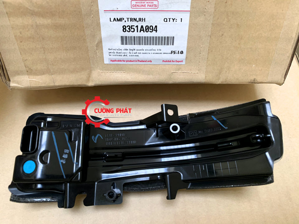 Den-xi-nhan-guong-Mitsubishi-Triton-Pajero-Sport-2019-8351A094(2) Mặt sau đèn xi nhan gương Triton, Pajero Sport 2019 chính hãng