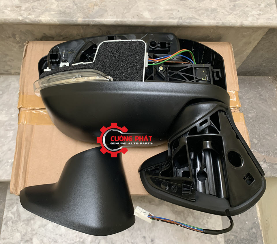 Guong-chieu-hau-Mitsubishi-Xpander-khong-gap-dien-7632C608 (4) Mặt sau gương chiếu hậu Xpander cơ không gập điện chính hãng