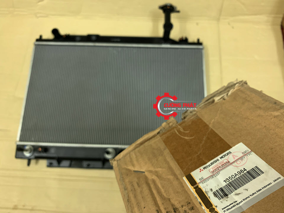 Ket-nuoc-AT-Mitsubishi-Xpander-1350A984-so-tu-dong Mã két nước Xpander số tự động chính hãng