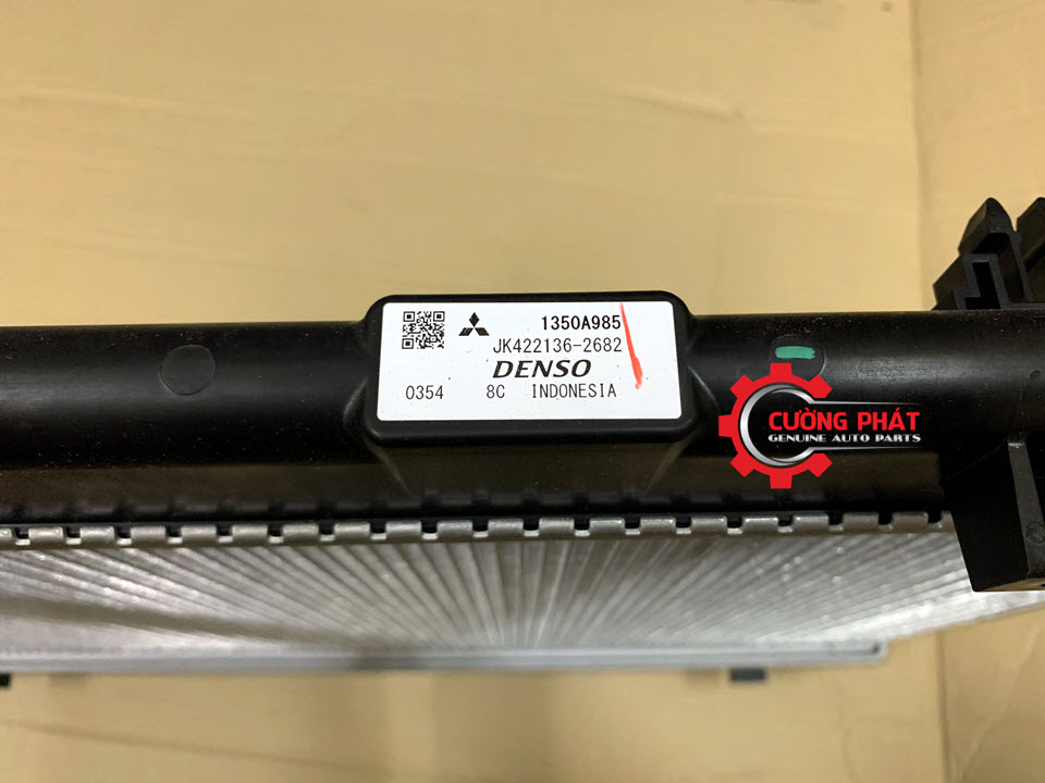 Ket-nuoc-Mitsubishi-Xpander-so-san-1350A985-MT(2) Chi tiết két nước Xpander bản MT chính hãng