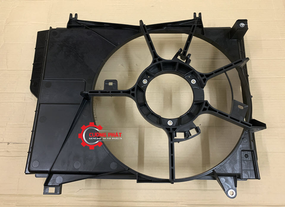 Long-quat-ket-nuoc-Mitsubishi-Mirage-1355A278(2) Hình ảnh lồng quạt két nước Mitsubishi Mirage chính hãng