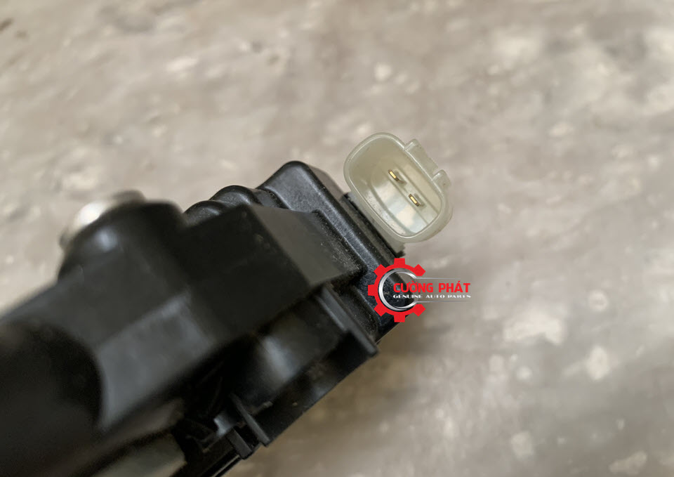 Mo-to-nang-kinh-cua-truoc-sau-Mitsubishi-Triton-Pajero-Sport-2010-MN182351-MN182352(5) Cận cảnh mô tơ nâng kính cửa trước, sau Triton, Pajero Sport 2010 chính hãng