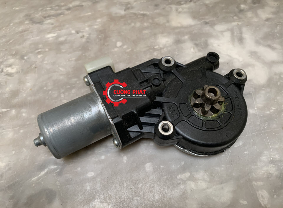 Mo-to-nang-kinh-cua-truoc-sau-Mitsubishi-Triton-Pajero-Sport-2010-MN182351-MN182352(7) Chi tiết mô tơ nâng kính cửa trước, sau Triton, Pajero Sport 2010 chính hãng