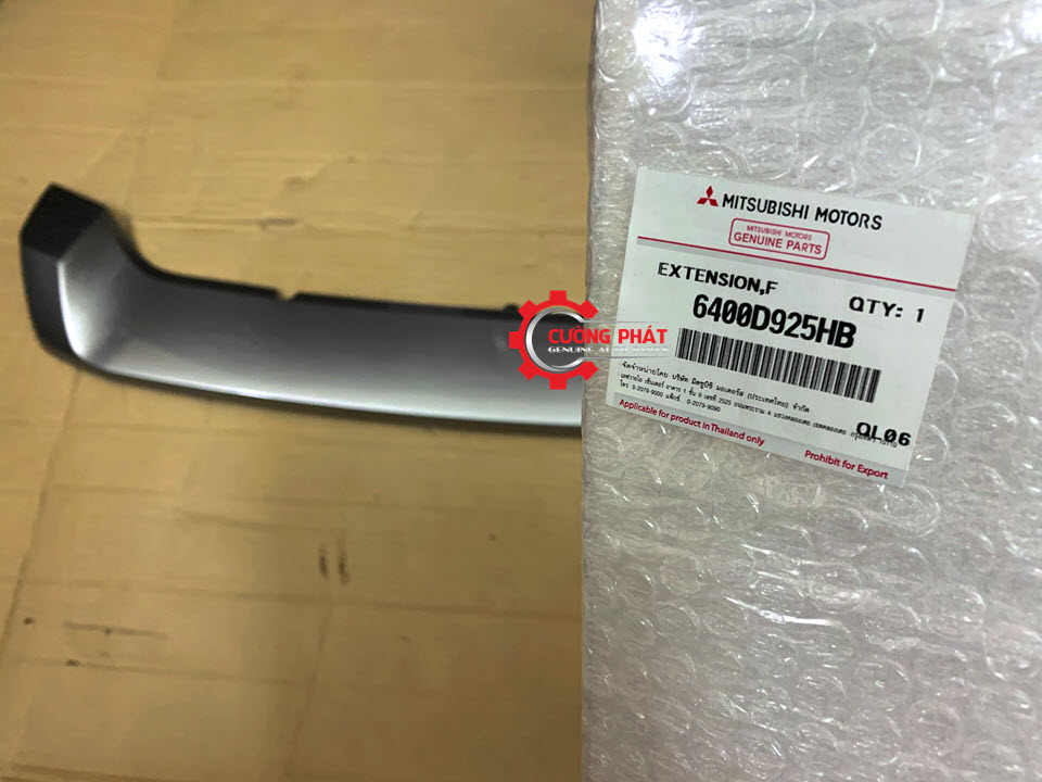 Op-can-truoc-duoi-Mitsubishi-Pajero-Sport-2019-6400D925HB-nep-duoi(1) Mã nẹp dưới cản trước Pajero Sport 2019 chính hãng