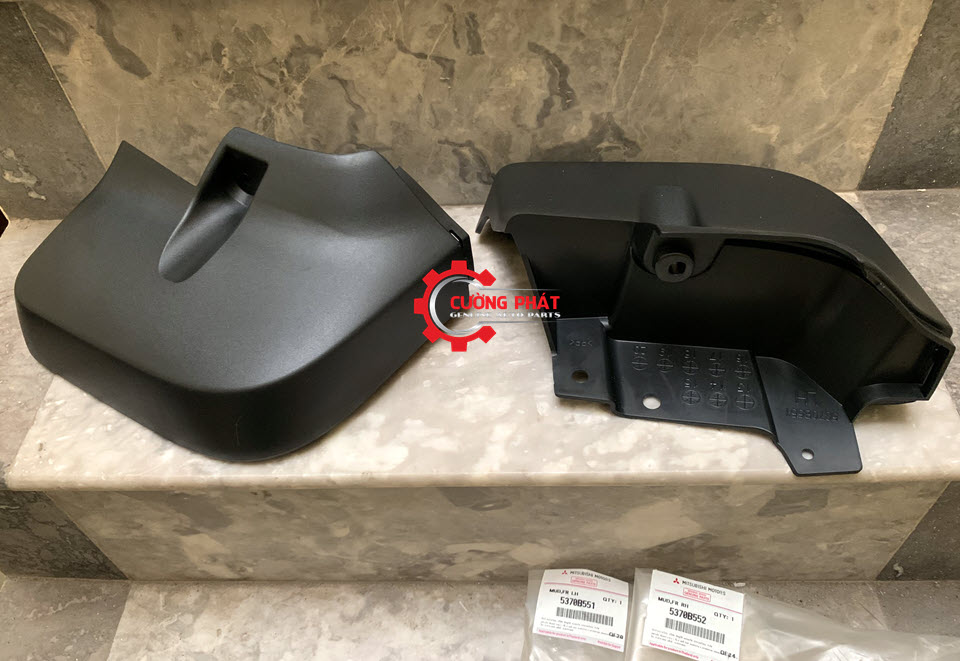 Chan-bun-banh-truoc-Mitsubishi-Triton-2015-5370A551-5370A552 (2) Cận cảnh chắn bùn bánh Triton 2015 chính hãng