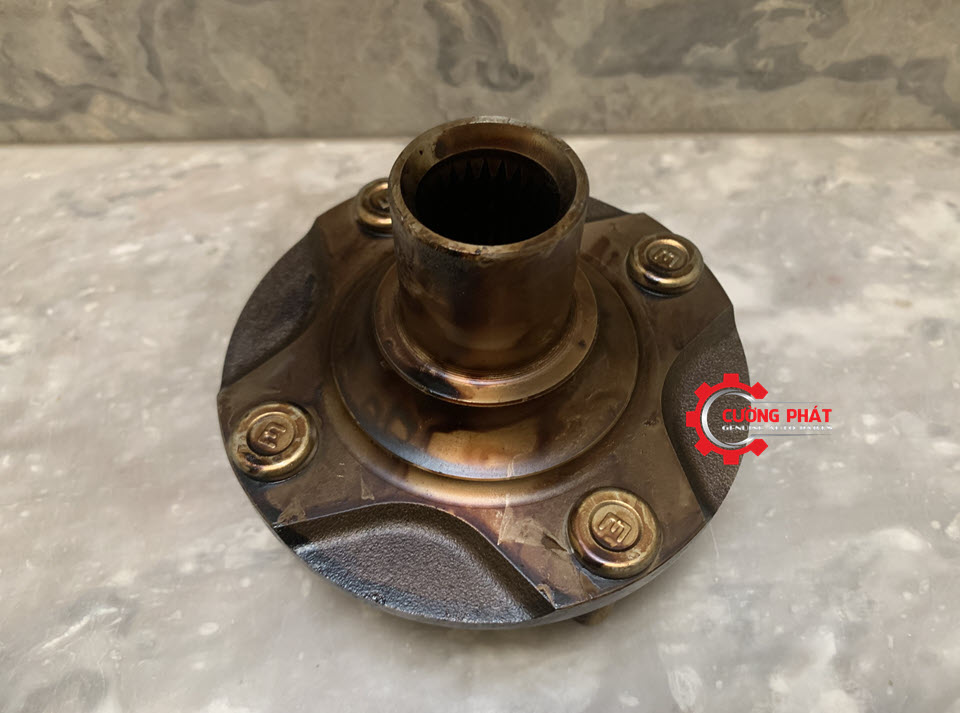 Gia-bat-moay-o-truoc-Mitsubishi-Attrage-Mirage-3880A056 (2) Hình ảnh giá bắt moay ơ trước Mitsubishi Attrage, Mirage chính hãng