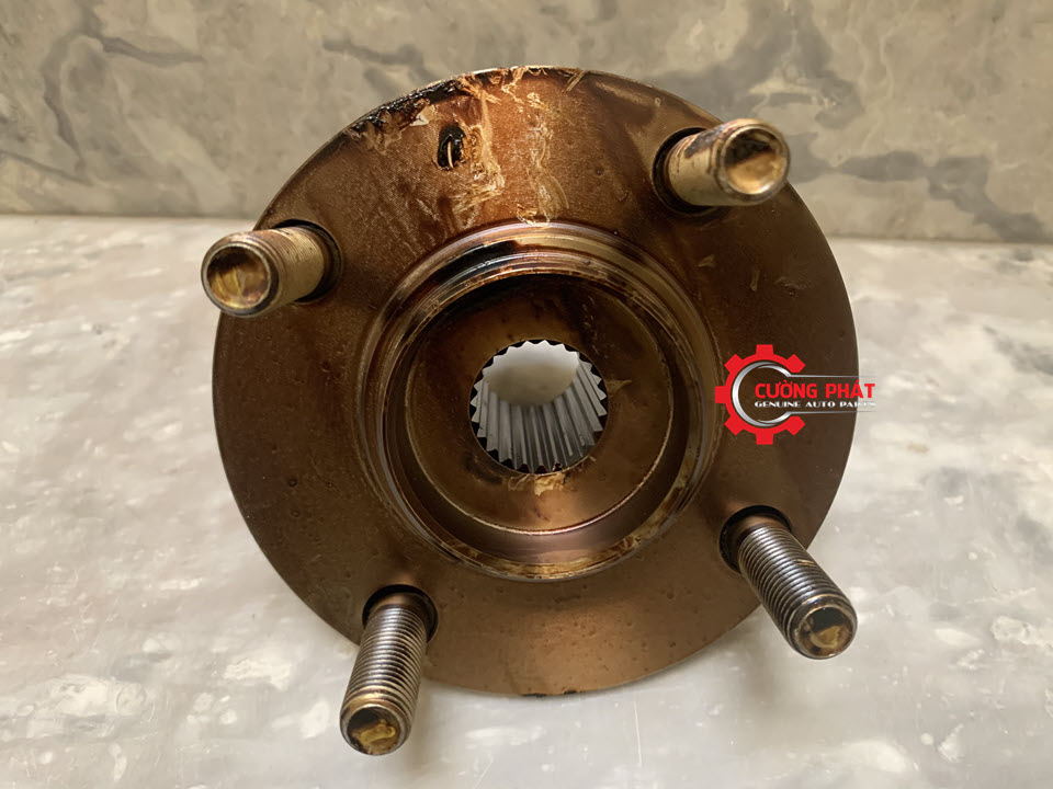 Gia-bat-moay-o-truoc-Mitsubishi-Attrage-Mirage-3880A056 Cận cảnh giá bắt moay ơ trước Attrage, Mirage chính hãng