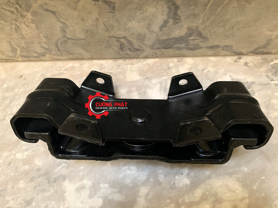 Cao-su-chan-hop-so-chinh-Mitsubishi-Triton-Pajero-Sport-MR992717 Chi tiết cao su chân hộp số chính Triton, Pajero Sport chính hãng