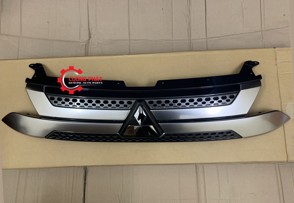 Mat-ca-lang-Mitsubishi-Outlander-2020-ga-lang-7450B289 (1) Hình ảnh mặt ca lăng Mitsubishi Outlander 2020 chính hãng