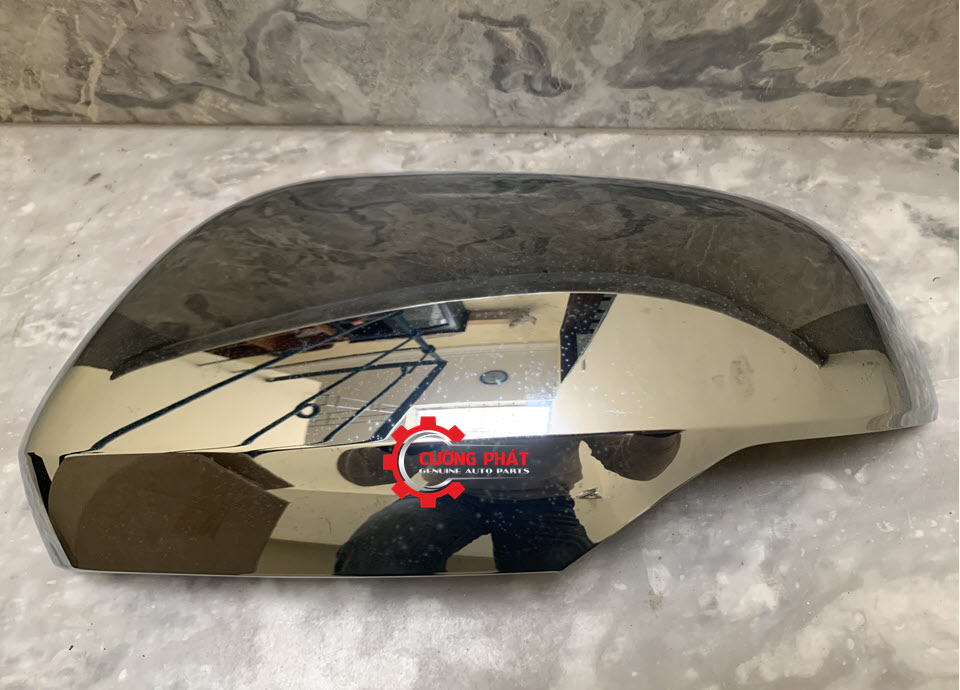 Op-guong-chieu-hau-ma-Mitsubishi-Pajero-Sport-2019-7632C929-7632C930 (1) Hình ảnh ốp gương chiếu hậu Mitsubishi Pajero Sport 2019 chính hãng