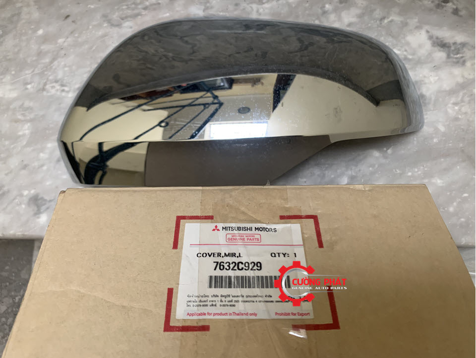 Op-guong-chieu-hau-ma-Mitsubishi-Pajero-Sport-2019-7632C929-7632C930 Cận cảnh ốp mạ Mitsubishi Pajero Sport 2019 chính hãng