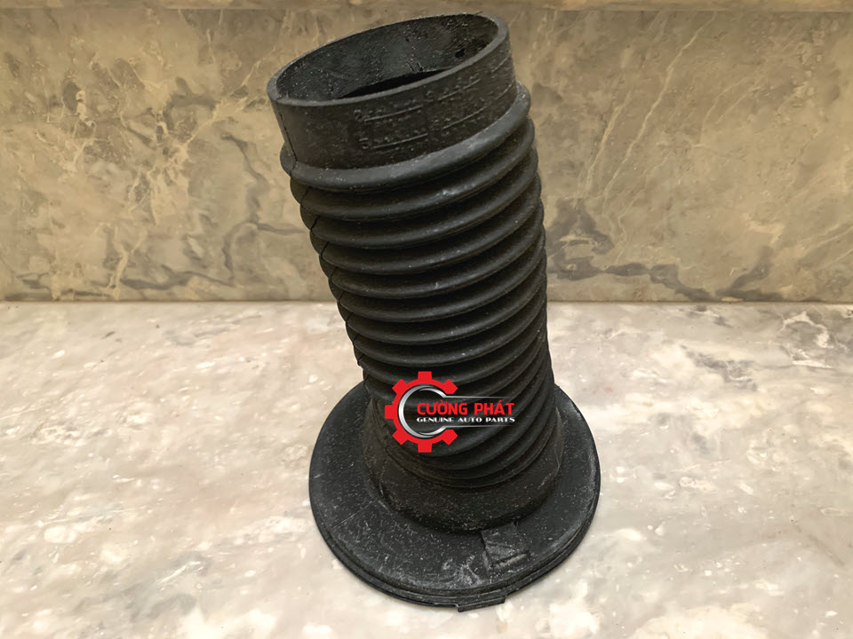 Chup-bui-giam-xoc-truoc-Mitsubishi-Outlander-4040A275 (2) Hình ảnh chụp bụi giảm xóc trước Mitsubishi Outlander chính hãng