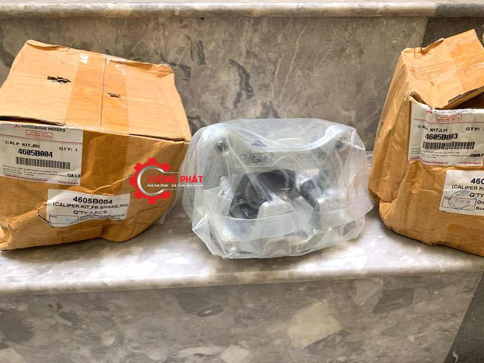 Cum-phanh-truoc-Mitsubishi-Attrage-Mirage-4605B003-4605B004 (4) Mã cụm phanh trước Attrage, Mirage chính hãng