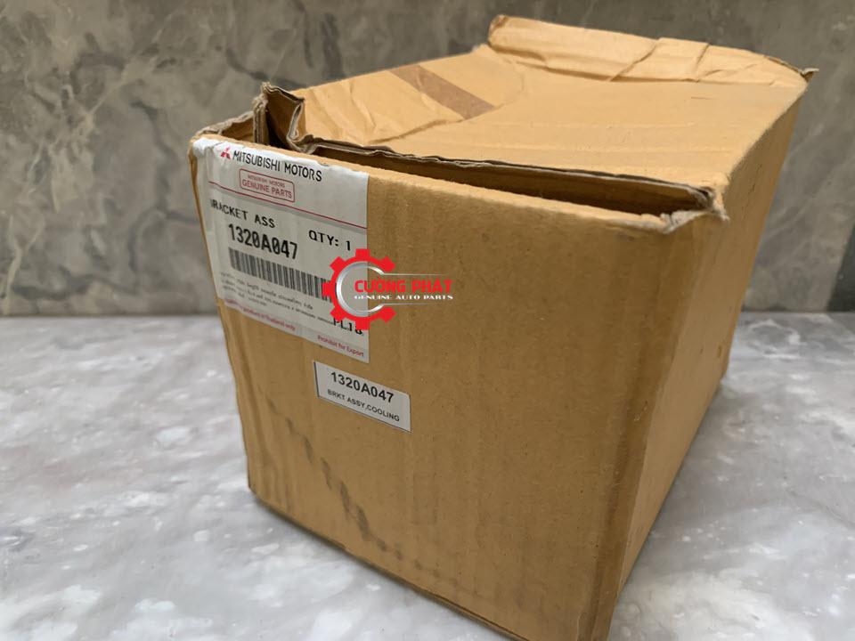 Gia-bat-ly-tam-Mitsubishi-Triton-2018-4N15-1320A047 Mã giá bắt ly tâm Triton 2018 4N15 chính hãng