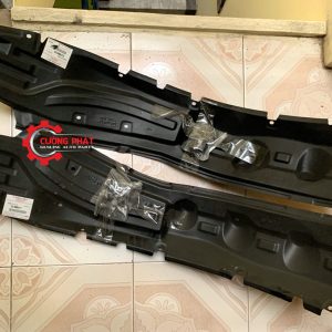 Hình ảnh lòng dè trước miếng sau Mitsubishi Triton 2011 chính hãng