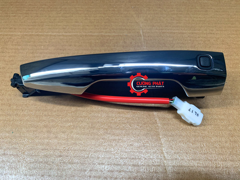 Tay-mo-cua-ngoai-Mitsubishi-Xpander-2020-5716A711 (3) Hình ảnh tay mở cửa ngoài Mitsubishi Xpander 2020 chính hãng