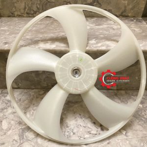 Cận cảnh cánh quạt két nước Mitsubishi Xpander chính hãng