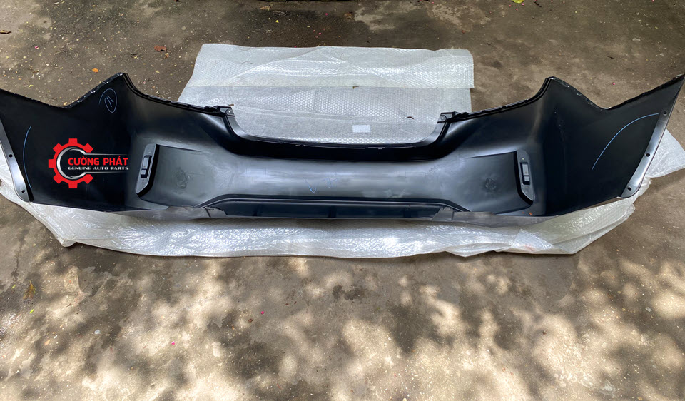 Can-sau-Mitsubishi-Attrage-2020-6410D948 (3) Mặt sau ba đờ sốc sau Mitsubishi Attrage 2020 chính hãng