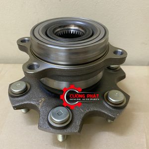 Hình ảnh cụm bi moay ơ sau Pajero V93 chính hãng