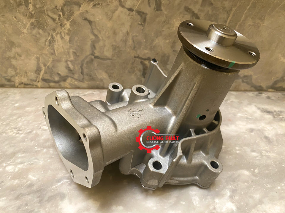 Bom-nuoc-dong-co-Mitsubishi-Triton-New-Triton-Pajero-Sport-2019-1300A045 (4) Hình ảnh bơm nước động cơ Mitsubishi Triton, New Triton, Pajero Sport 2019 chính hãng