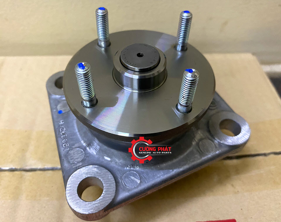 Gia-bat-ly-tam-Mitsubishi-Triton-2018-4N15-1320A047 (5) Cận cảnh giá bắt ly tâm quạt két nước Triton 2018