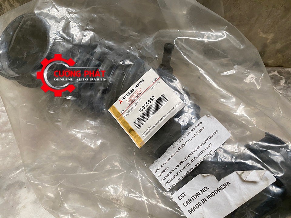 Cao-su-co-hut-bau-le-Mitsubishi-Xpander-1505A962 (3) Tem mã cao su cổ hút bầu le Xpander 2018-2021 chính hãng