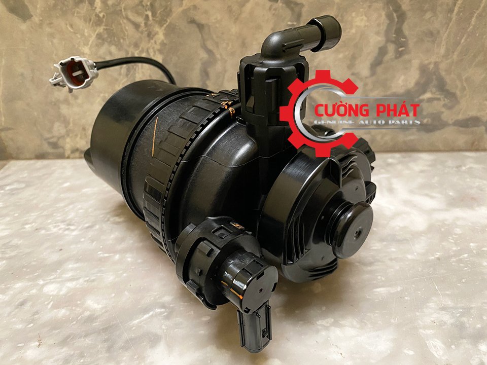 Cum-loc-nhien-lieu-Mitsubishi-Triton-Pajero-Sport-loi-giay-1770A289 (5) Hình ảnh cụm lọc nhiên liệu Mitsubishi Triton, Pajero Sport chính hãng